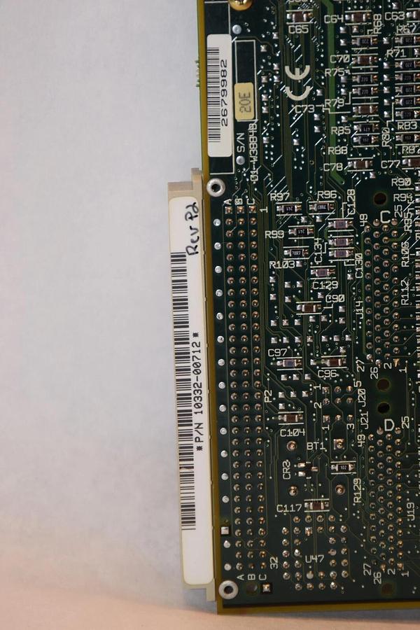 Used ADEPT TEHNOLOGY 84-W8973B01A Rev B 10332-00712 Rev P2 Circuit Board