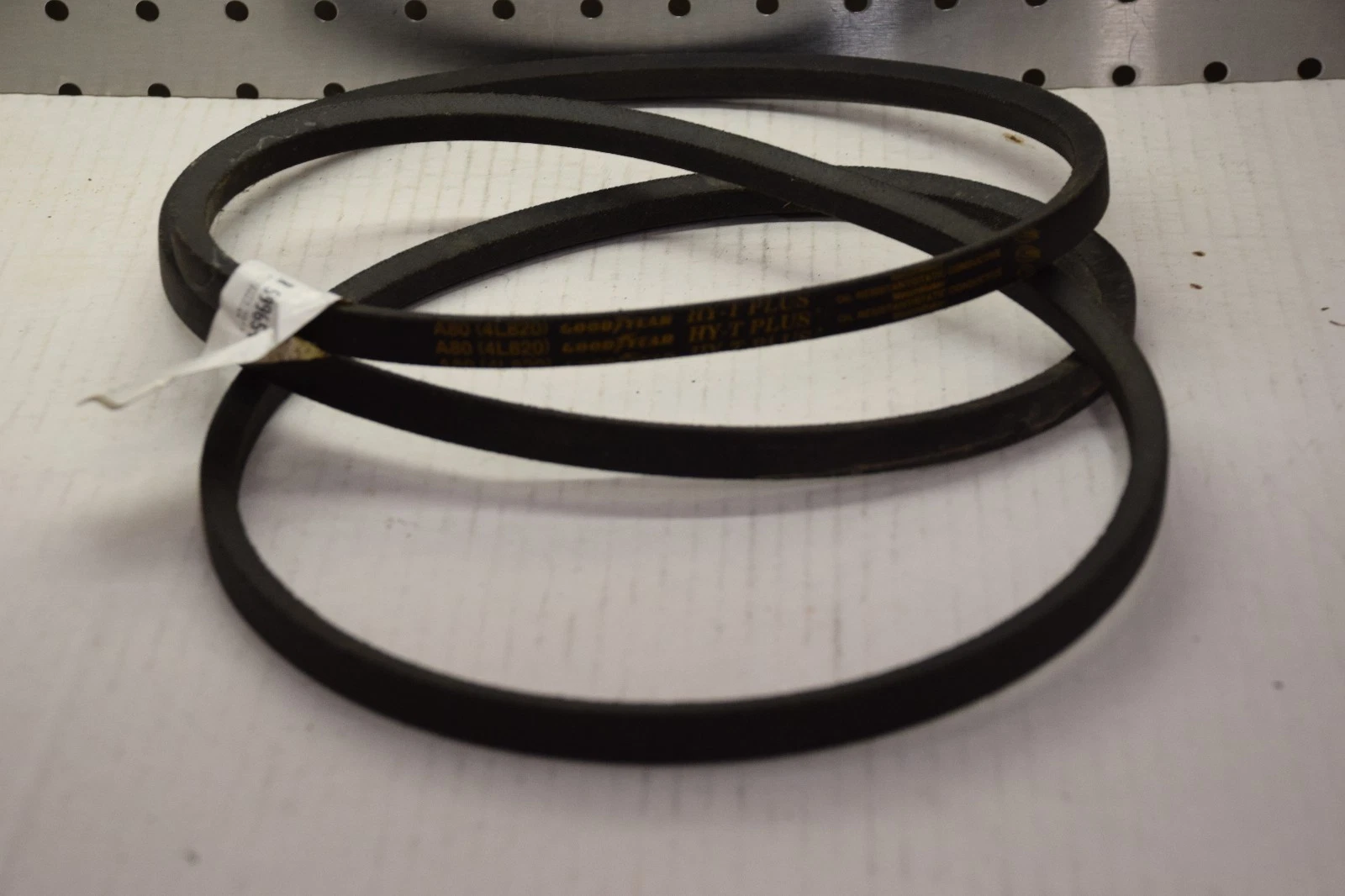GOODYEAR Belt V-Belt A80 4L820 HY-T PLUS A-80 A 80 (New)
