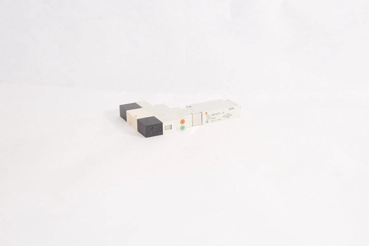 (NEW) SMC 10-VQ1201-5 10VQ12015 0.1-0.7MPa Valve