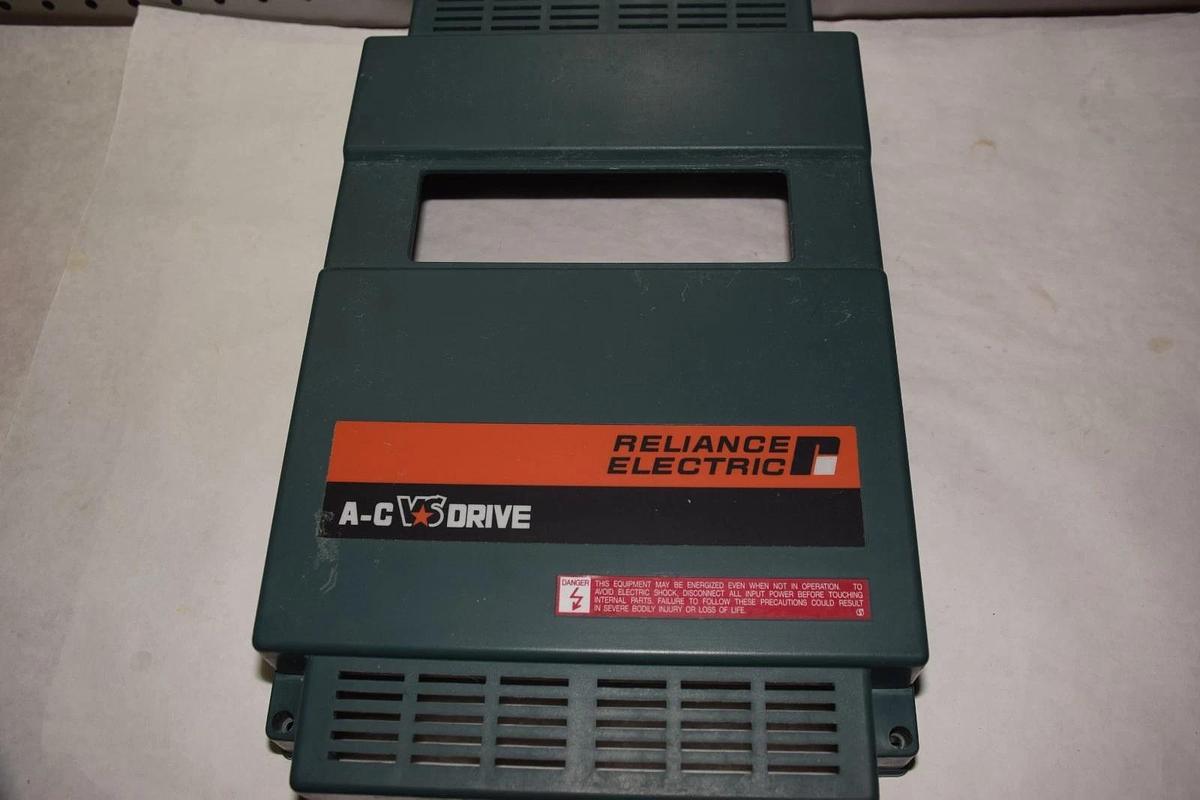 Used Reliance Electric GP-2000 Front Cover  9-1/2" X 15-1/2" GP2000 ( from 2GU41001 )