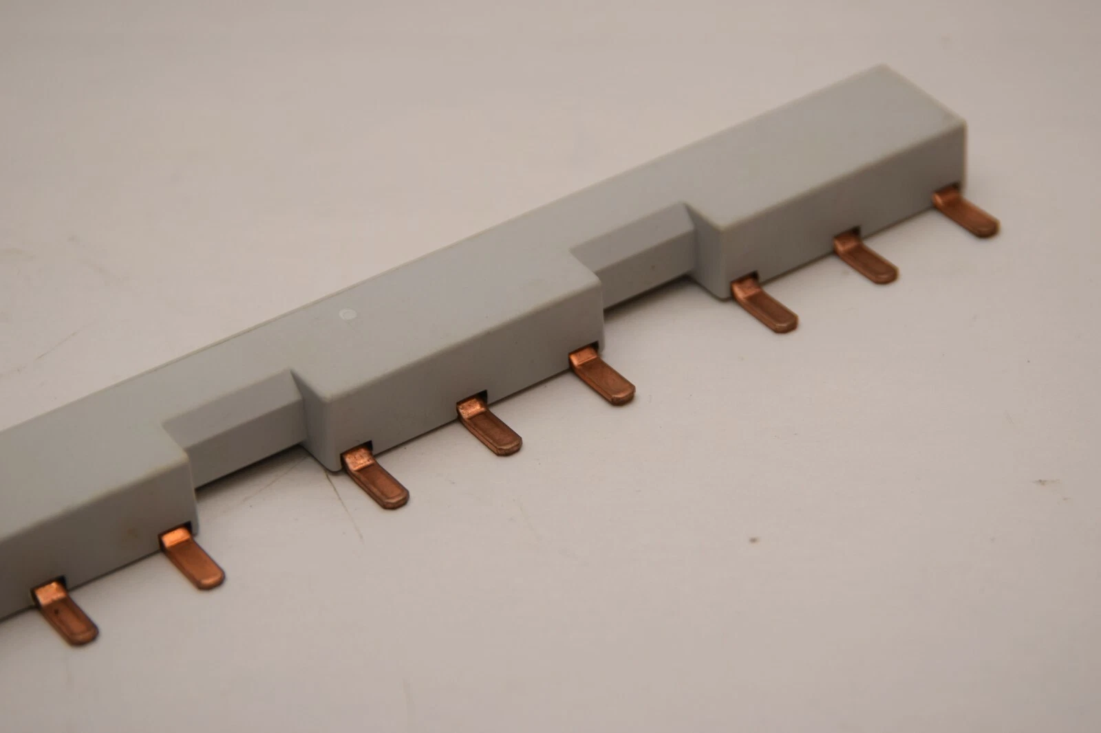 (NEW) ABB PS3-3-1 1SAM101937R0023 63A 690V Busbar
