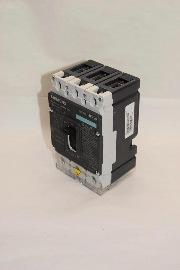 SIEMENS HCGA 100 Amp Breaker 3VL1110-2KE30-0AA0 3VL11102KE300AA0 HCS3S100 100A