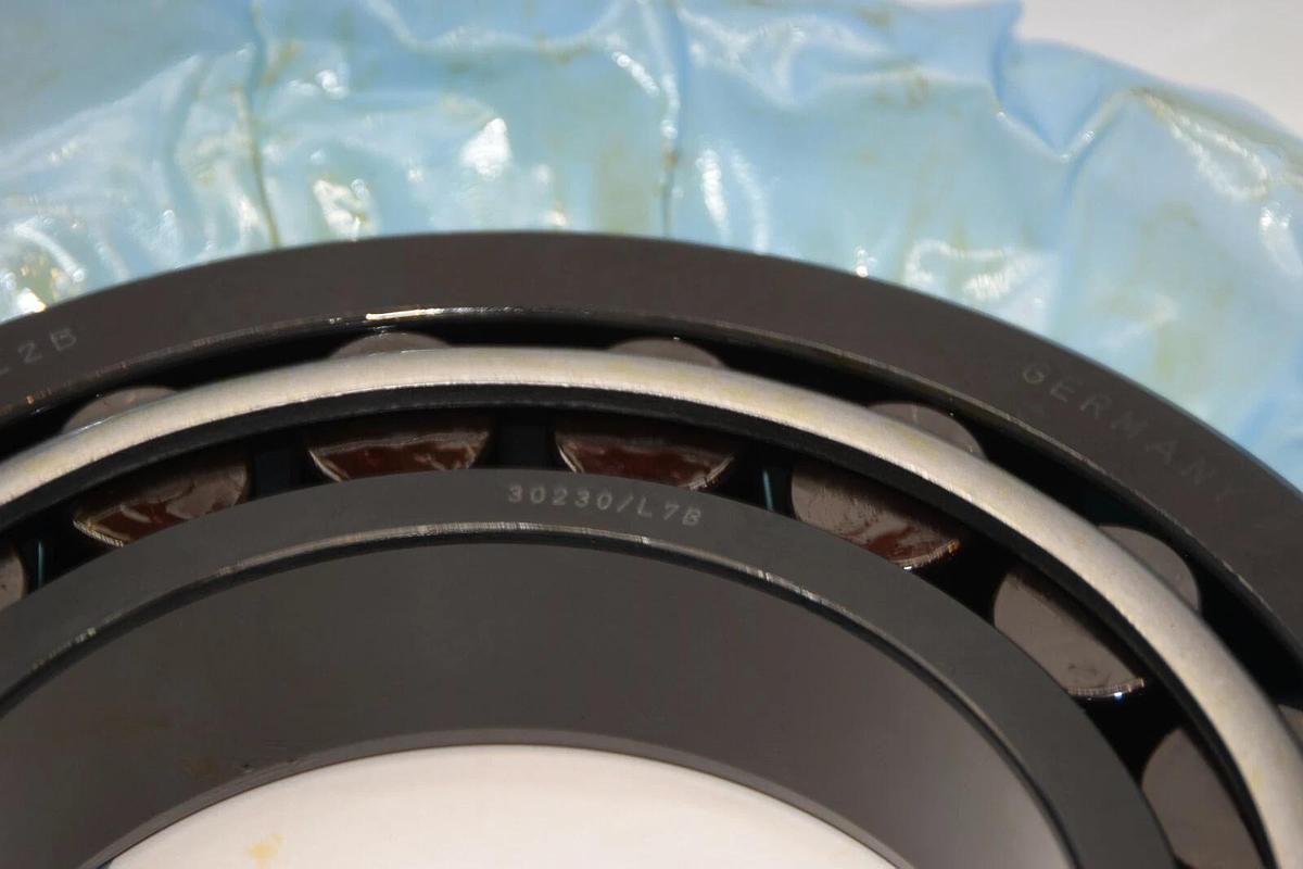SKF 30230/L4B 30230L4B 30230 L4B Bearing  (New)