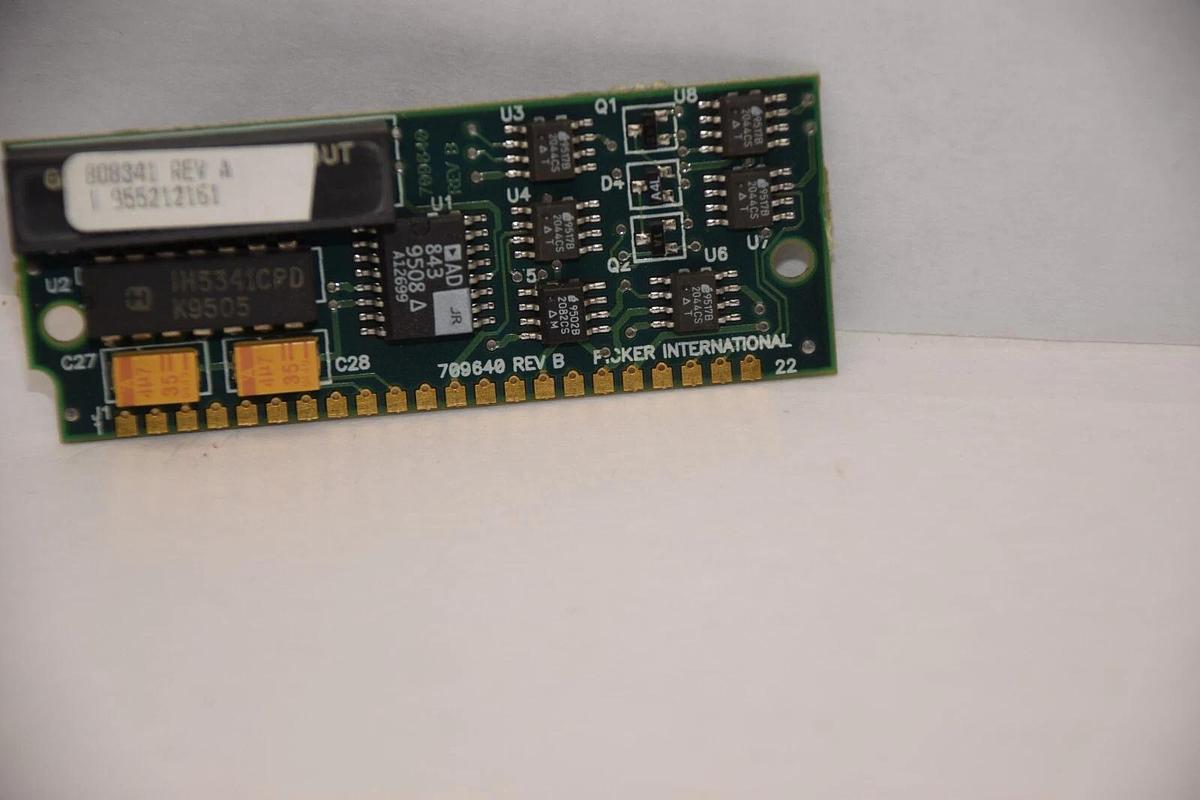 Used PICKER INTERNATIONAL 709640 Rev B , 808341 Circuit Board Card