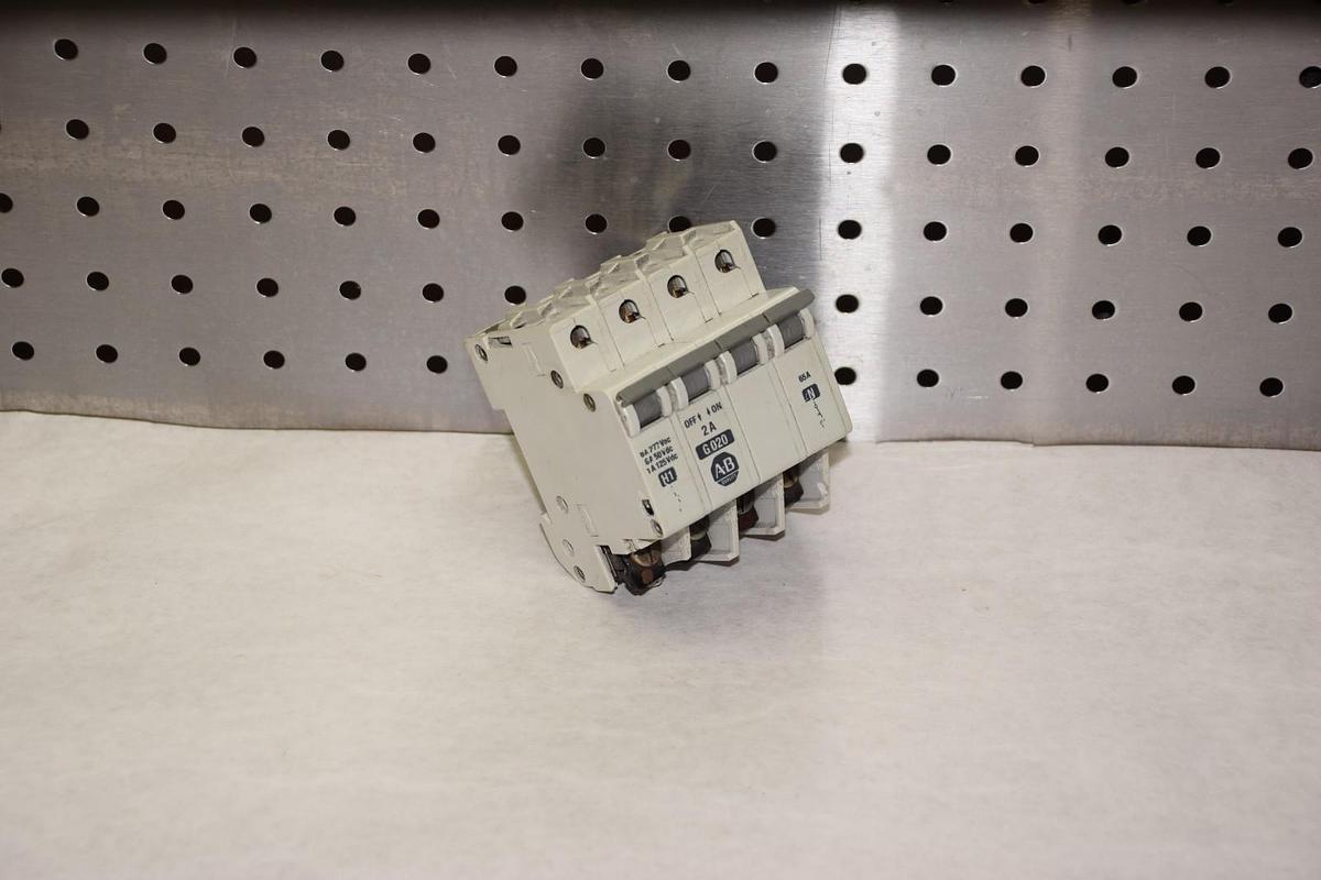 ALLEN BRADLEY 1492-CB2 1492CB2 2A 4POLE CIRCUIT BREAKER NEW