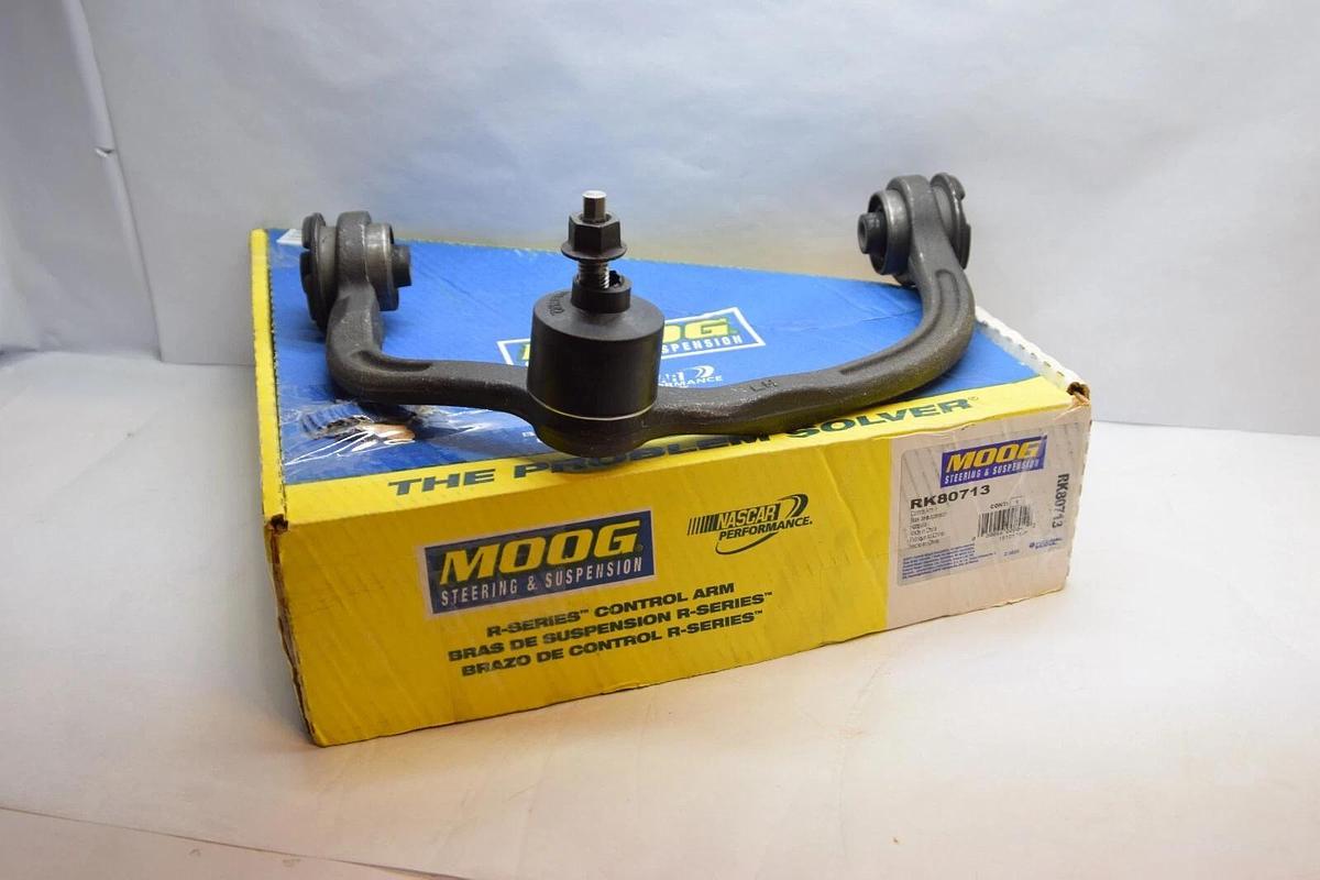(NEW) MOOG RK80713 Front Upper Control Arm & Ball Joint For 03 Ford Expedition