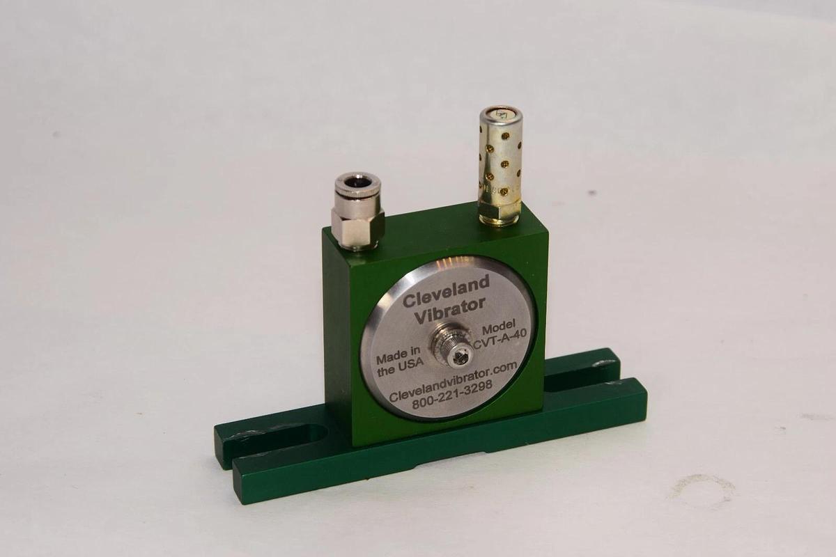 Used CLEVELAND CVT-A-40 CVTA40 Double Bolt Turbine Vibrator