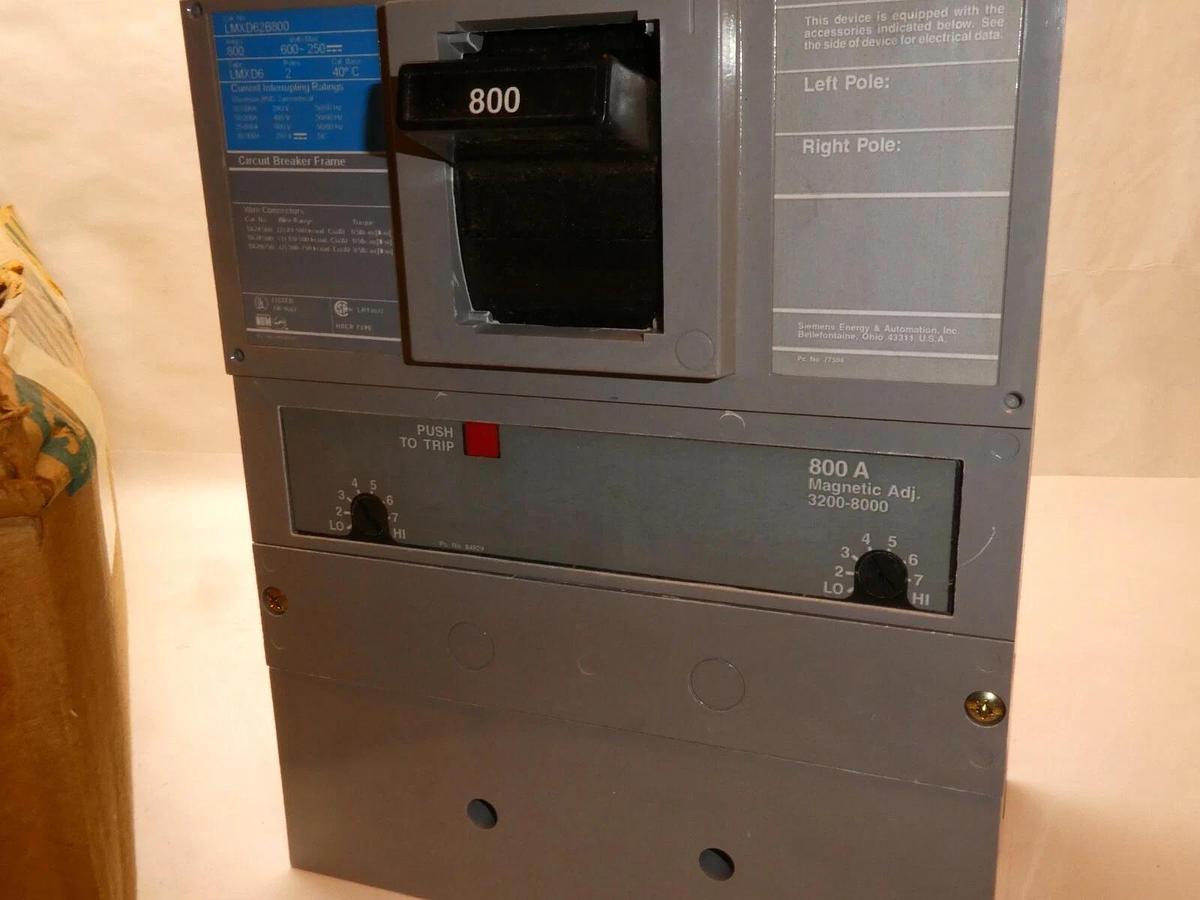 Used (New) Siemens LMXD62B800 Molded Case Circuit Breaker 2P 800 Amp 600V LMXD6 800A