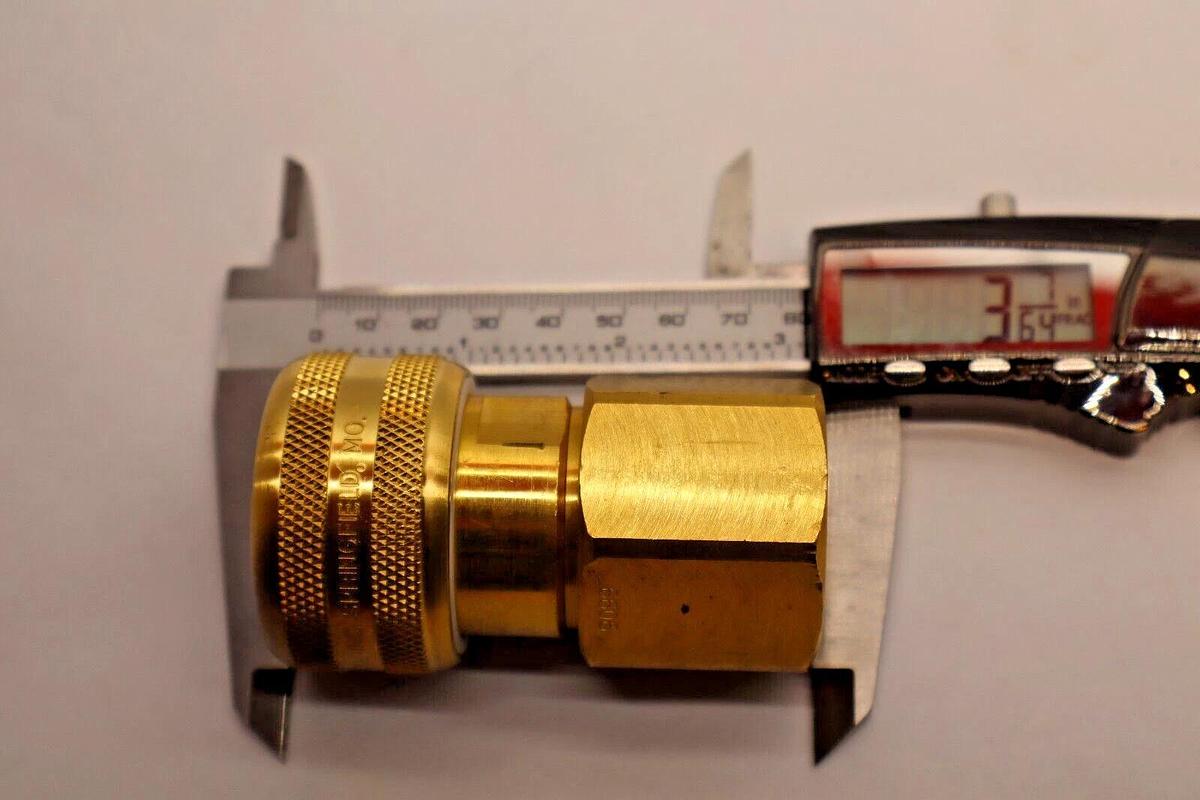 (NEW) FOSTER FM6 , 9099 1" NPT Quick Disconnect Fitting