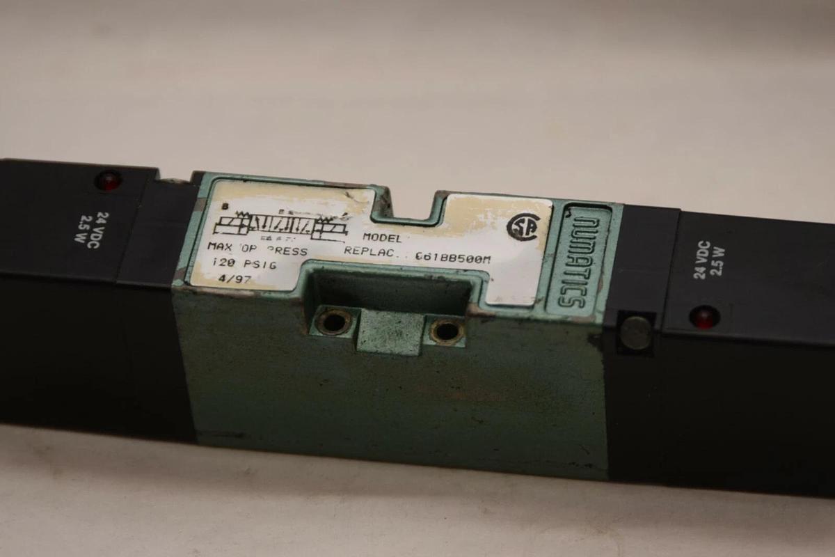 Used NUMATIC 061BB500M 120psig 24Vdc 2.5W Coil Pneumatic Solenoid Valve
