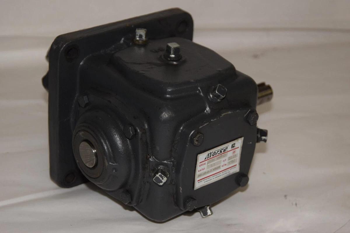 Used MORSE Gear Box Speed Reducer 6MD-LR-0-3 AS5258 1750rpm 22.03hp 1:1 1" Shaft