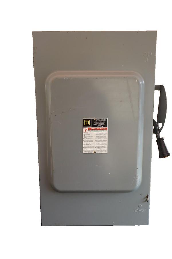 Used Square D 200A Safety Switch Fusible Enclosure D324N 240V 3-Pole 200AMP