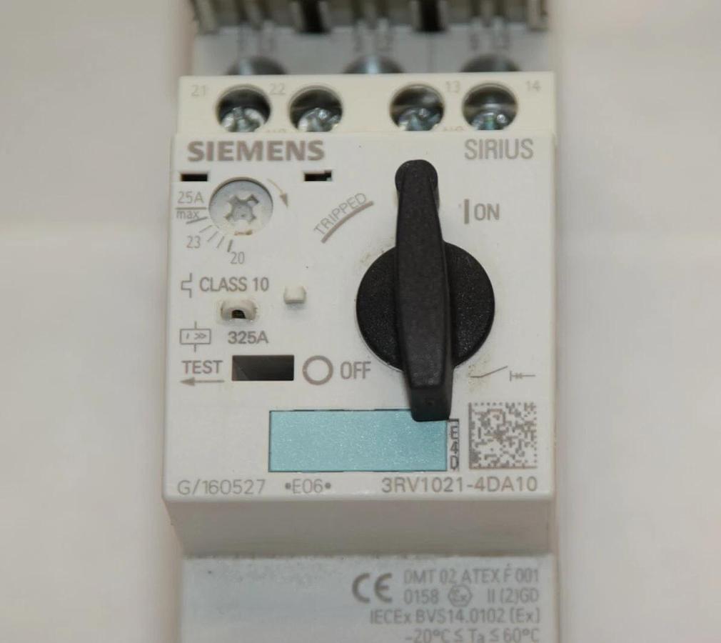 Used SIEMENS 3RV1021-4DA10 3RV10214DA10 20-25A Manual Motor Starter w/ 3RV1928-1H
