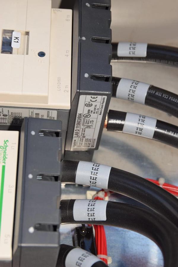 Used Yaskawa AC Drive Z1B1B180PMB Z1000 Bypass Inverter 3ph 480v in 0-460v 180a out