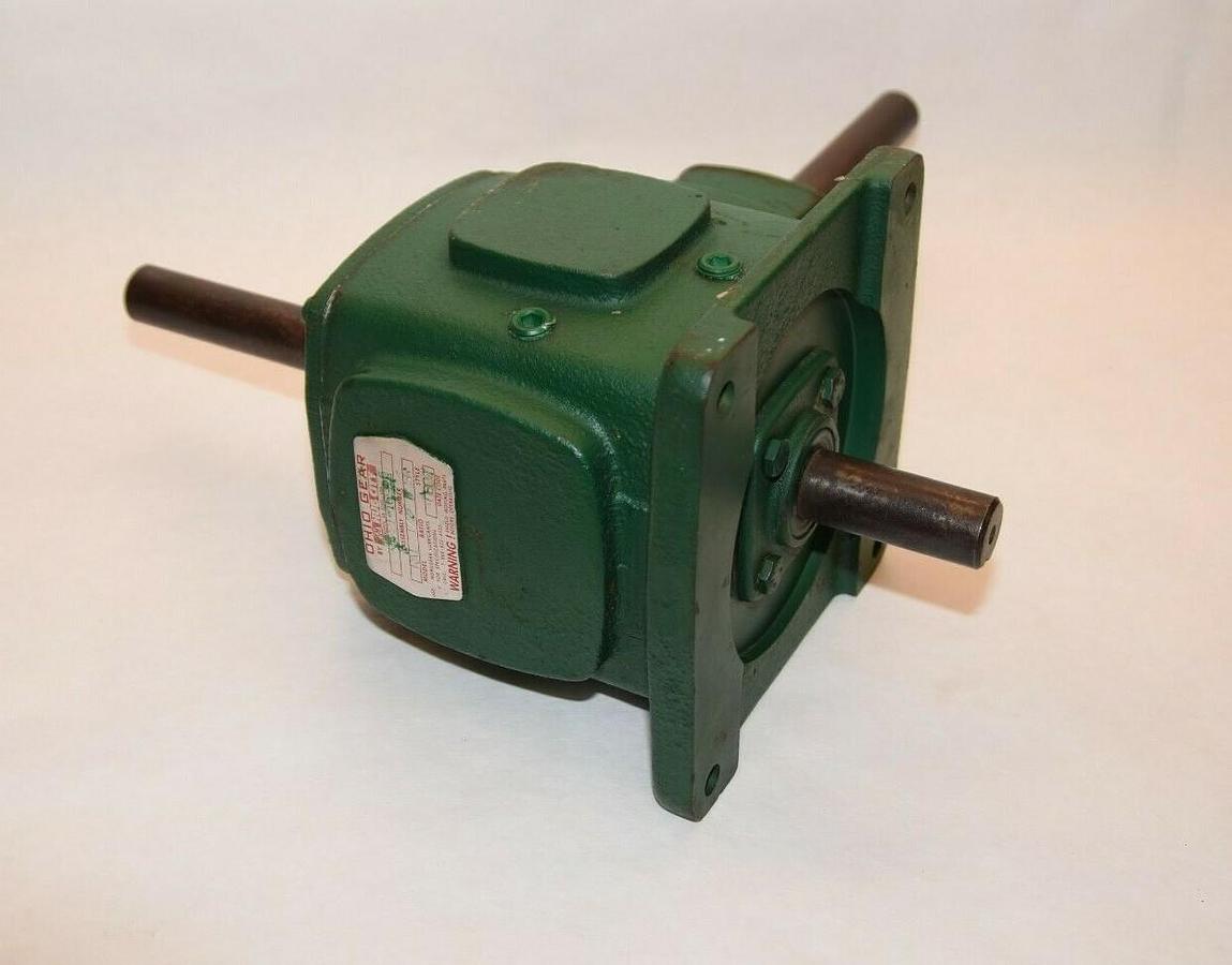 HUB CITY 0221-16991 RA1 Ratio 1/2 1:2 F SR Dual Shaft Rt Angle Gear Reducer NEW