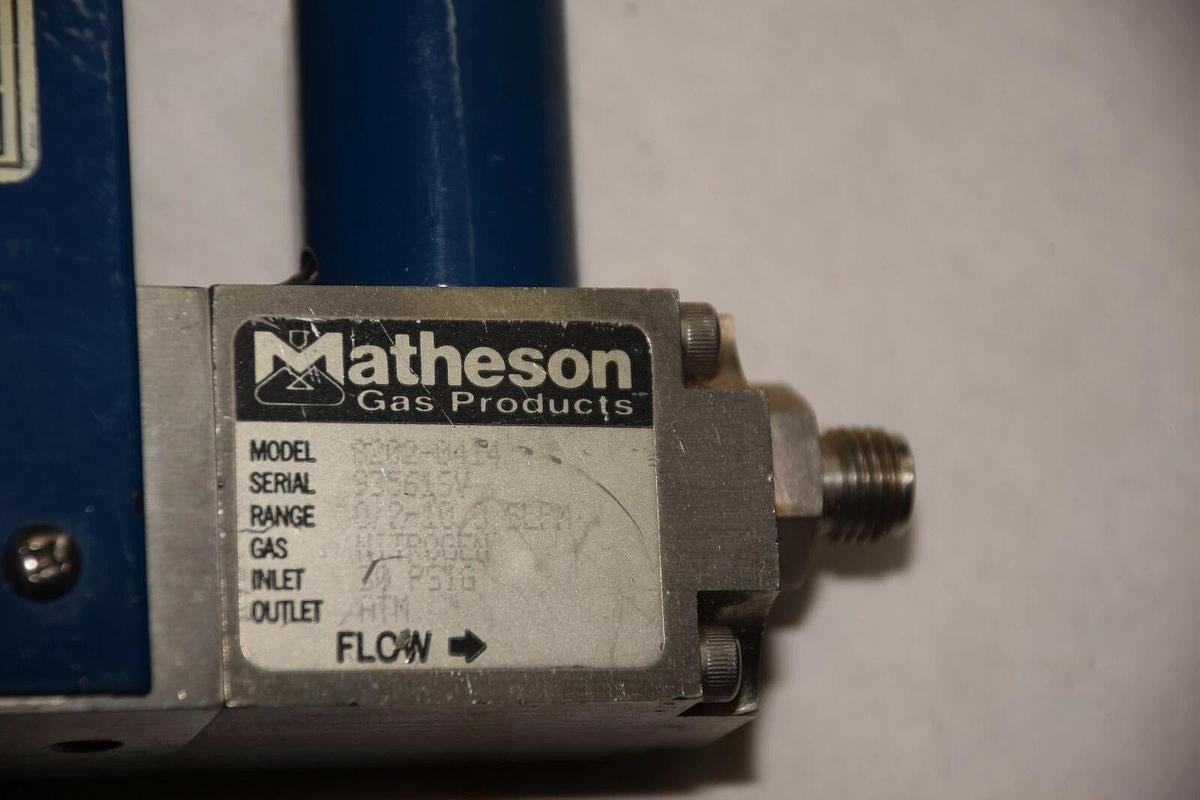 Used MATHESON GAS PRODUCTS 8202-0431 Nitrogen VALVE 8102-0414 EC  0/2-10 SLPM