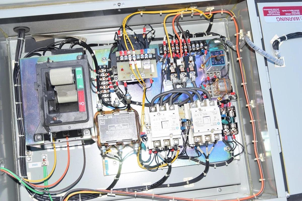 Used Westinghouse Accutrol 200 Adjustable Frequency Control A2T152B-10117 15hp 460v