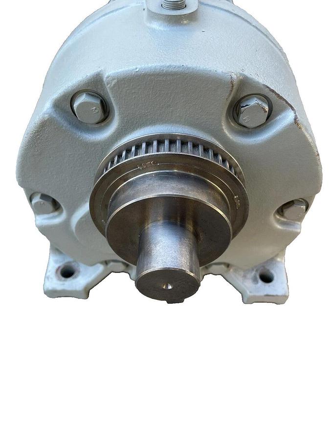 Used Tsubaki GMS220L10CB GEARMOTOR 1:10 Ratio 3ph 240v 2.2 KW