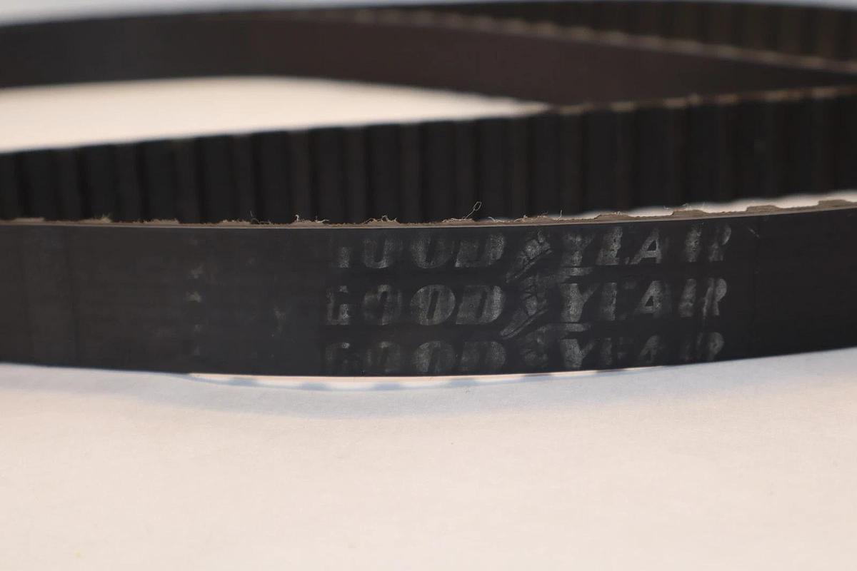 Goodyear 900H100  , 900 H 100 Timing Belt (New)