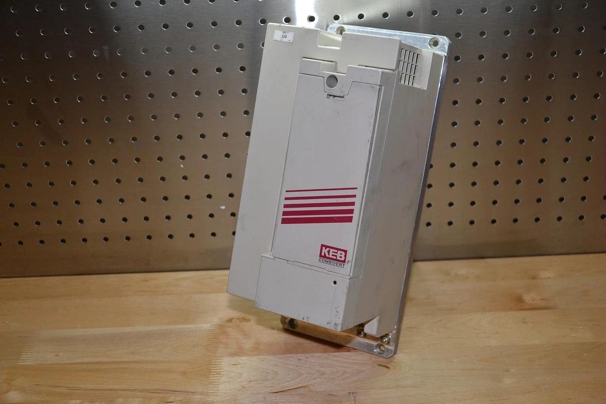 Used KEB COMBIVERT AC Drive 15.F5.B1E-Y001  15F5B1EY001 AC  15 HP 480V 17kva