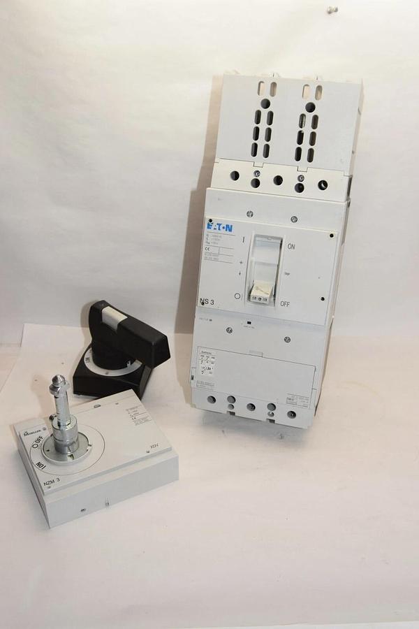 Used Eaton Moeller NS3-600-NA Molded Case Disconnect Switch 600A 600V NZM2/3-XAHIV