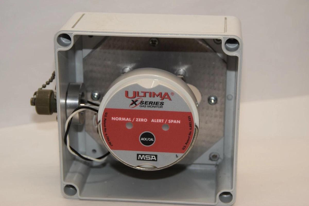 Used MSA A-ULTIMAX-XP-L-39-F-4-D-1-0-0-0-0-1-0-C 3 Wire Gas Monitor