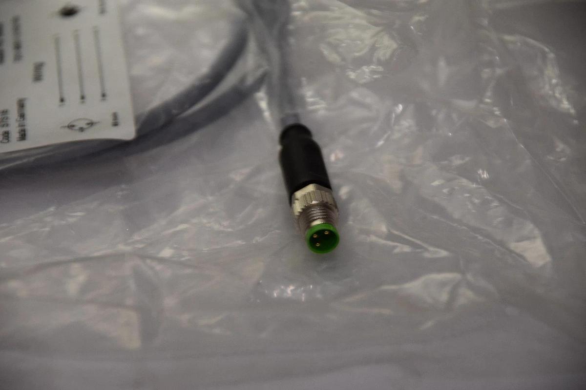 MURR ELECTRONIK CDP08-0A-010-AA M8 FEMALE TO M8 MALE STRAIGHT CONNECTOR NEW