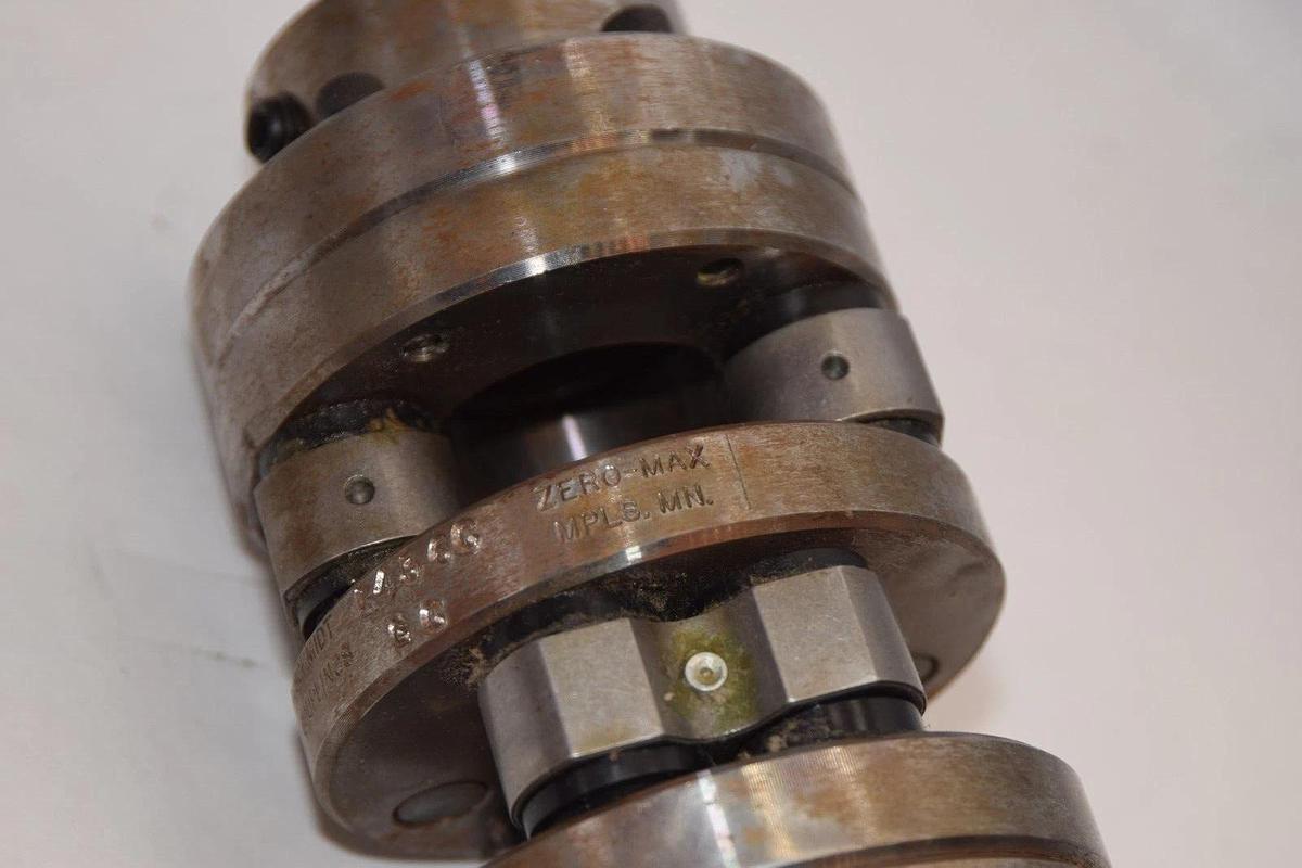 Used SCHMIDT L436C GC 1-11/16" x 1-1/8" Zero-Max Inline Coupling