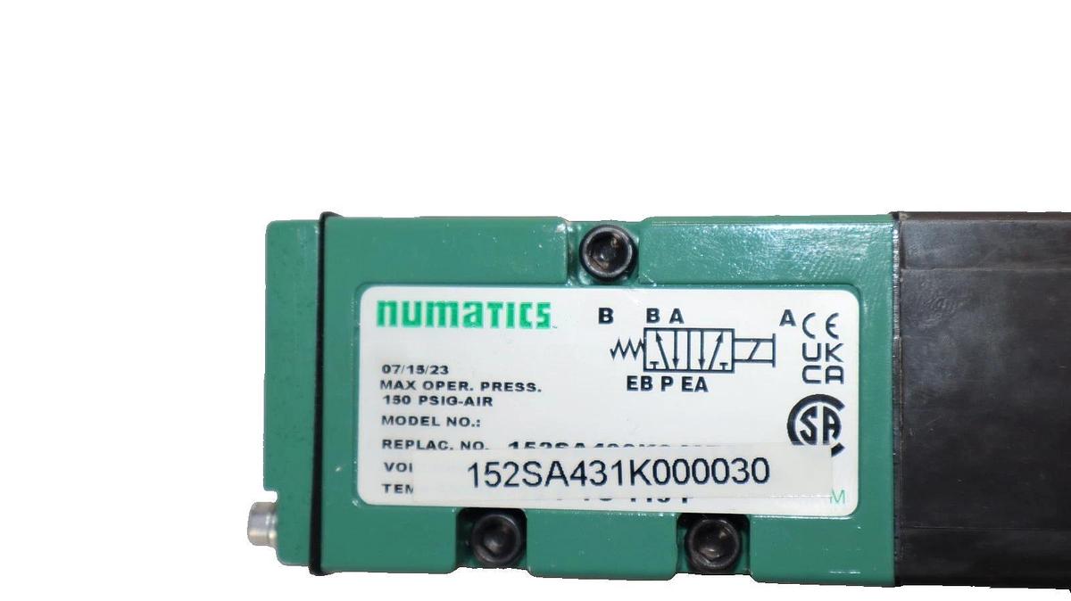 NUMATICS 152SA431K000030 110-120V .11 A Solenoid Valve With Mounting Block (New)