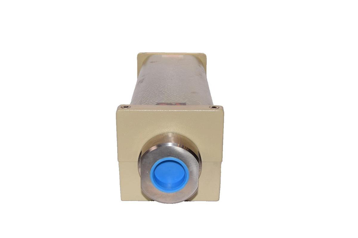 Brooks Instrument Division / Emerson 1024CNA1J91AA Mass Flow Meter (New)