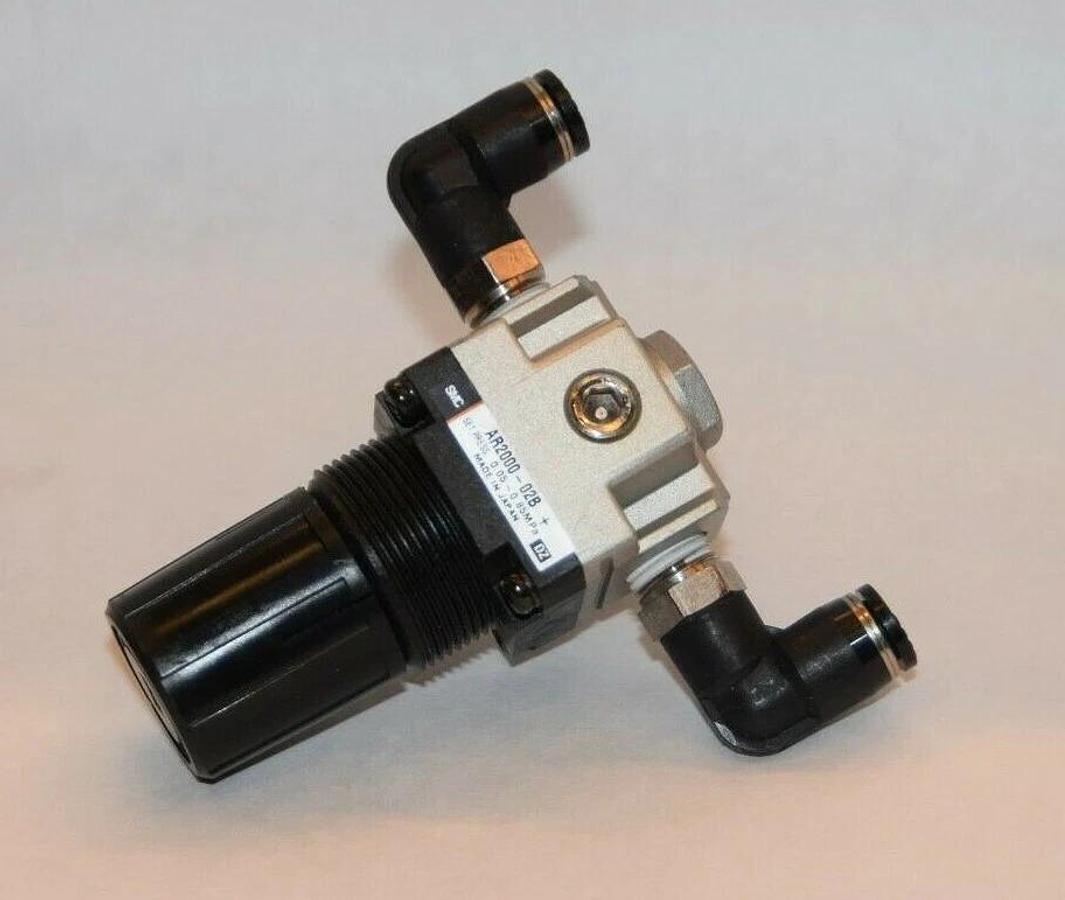 Used SMC AR2000-02B 0.05-0.85MPa Regulator