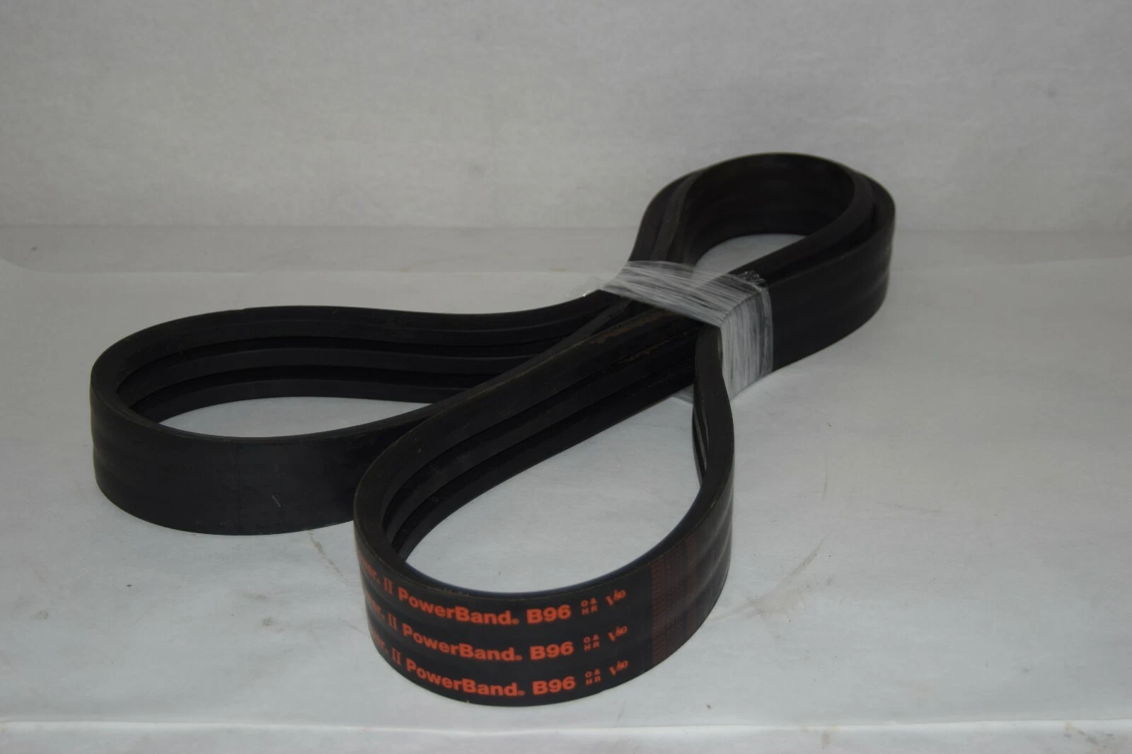 (New) GATES HI-POWER II POWERBAND B96 B-96 B 96 Banded V- Belt 3 rib