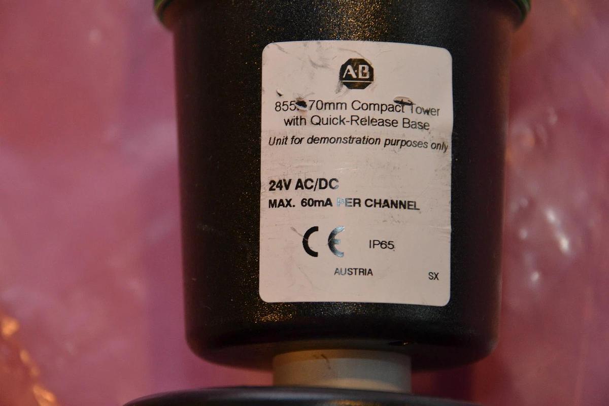 Used ALLEN BRADLEY 70mm COMPACT TOWER 855T RED AND GREEN 45 V AC DC