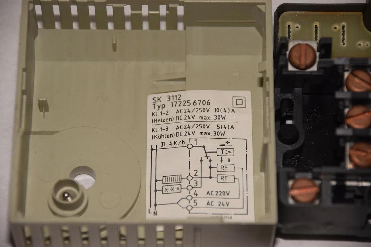 RITTAL SK 3112 SK3112 TEMPERATURE REGULATOR NEW