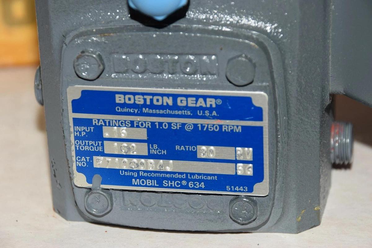 NEW BOSTON GEAR F710-30-B4-J F710-30-B4-J 30:1 .15HP  RATIO GEAR SPEED REDUCER