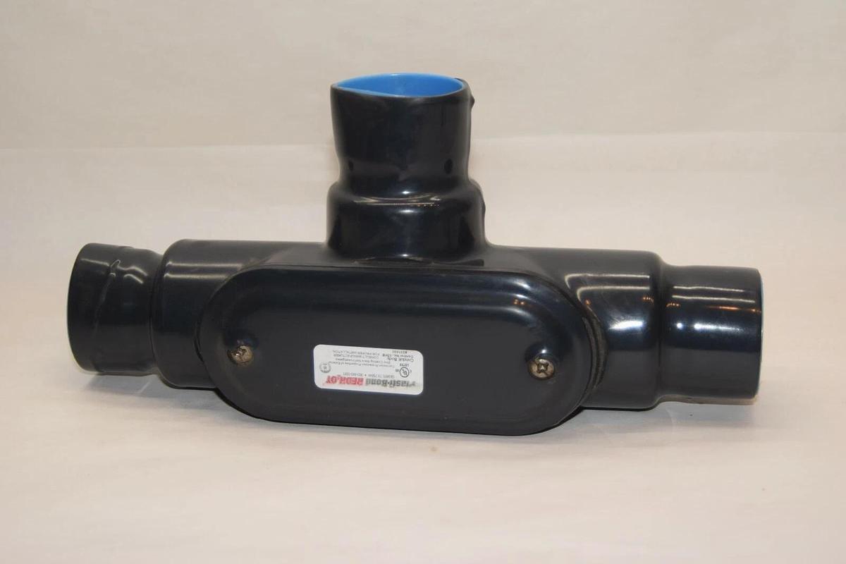 (NEW) PLASTI-BOND E231035 RedH2OT 1-1/2" Coated Conduit Body Tee T Fitting