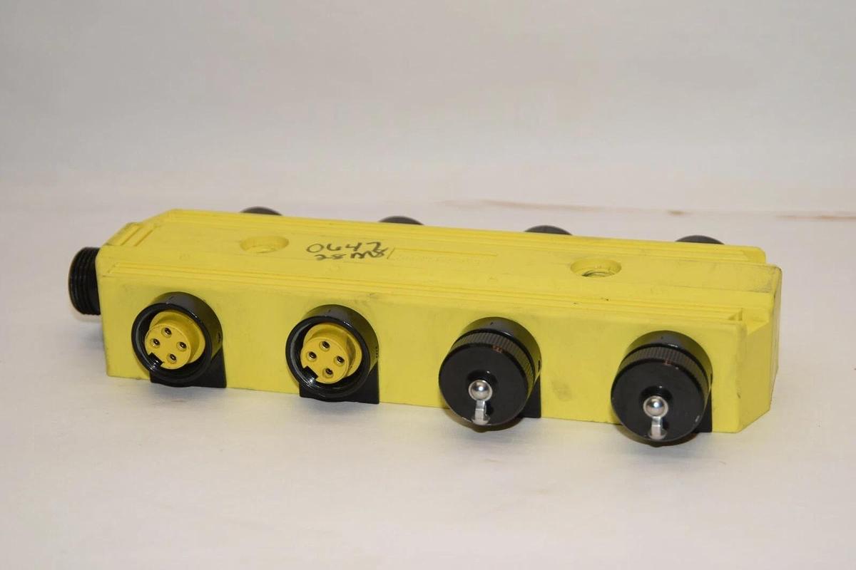 Used BRAD HARRISON DNAUX8000 8-Junction Passive MPIS Multi-Port Interconnect Block