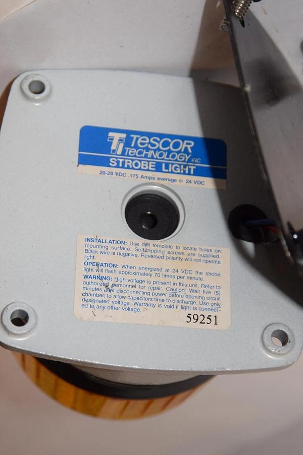 Used TESCOR TECHNOLOGY 59251 20-28Vdc .175A Amber Strobe Light With Alarm