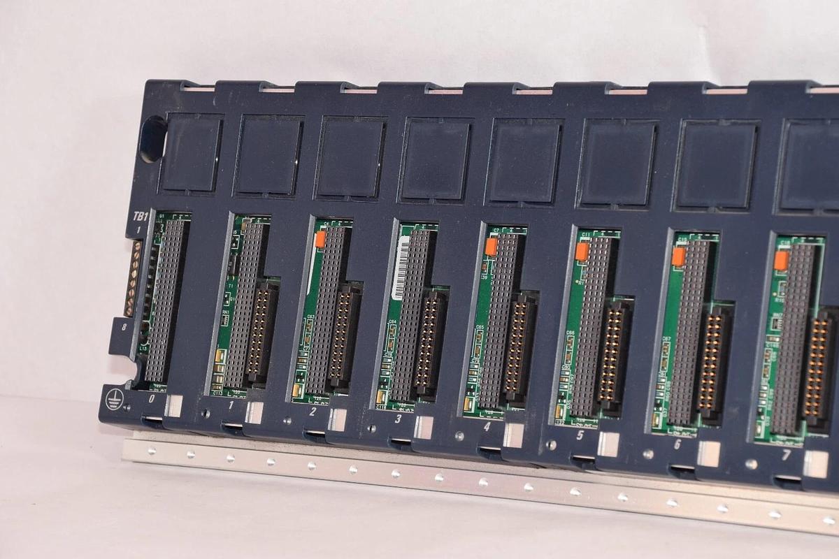 Used GE FANUC IC695CHS016-BA RX3i 16-Slot Backplane