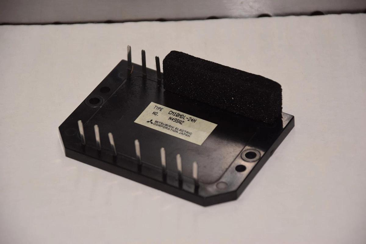 MITSUBISHI ELECTRIC CM10MDC-24H IGBT MODULE NEW