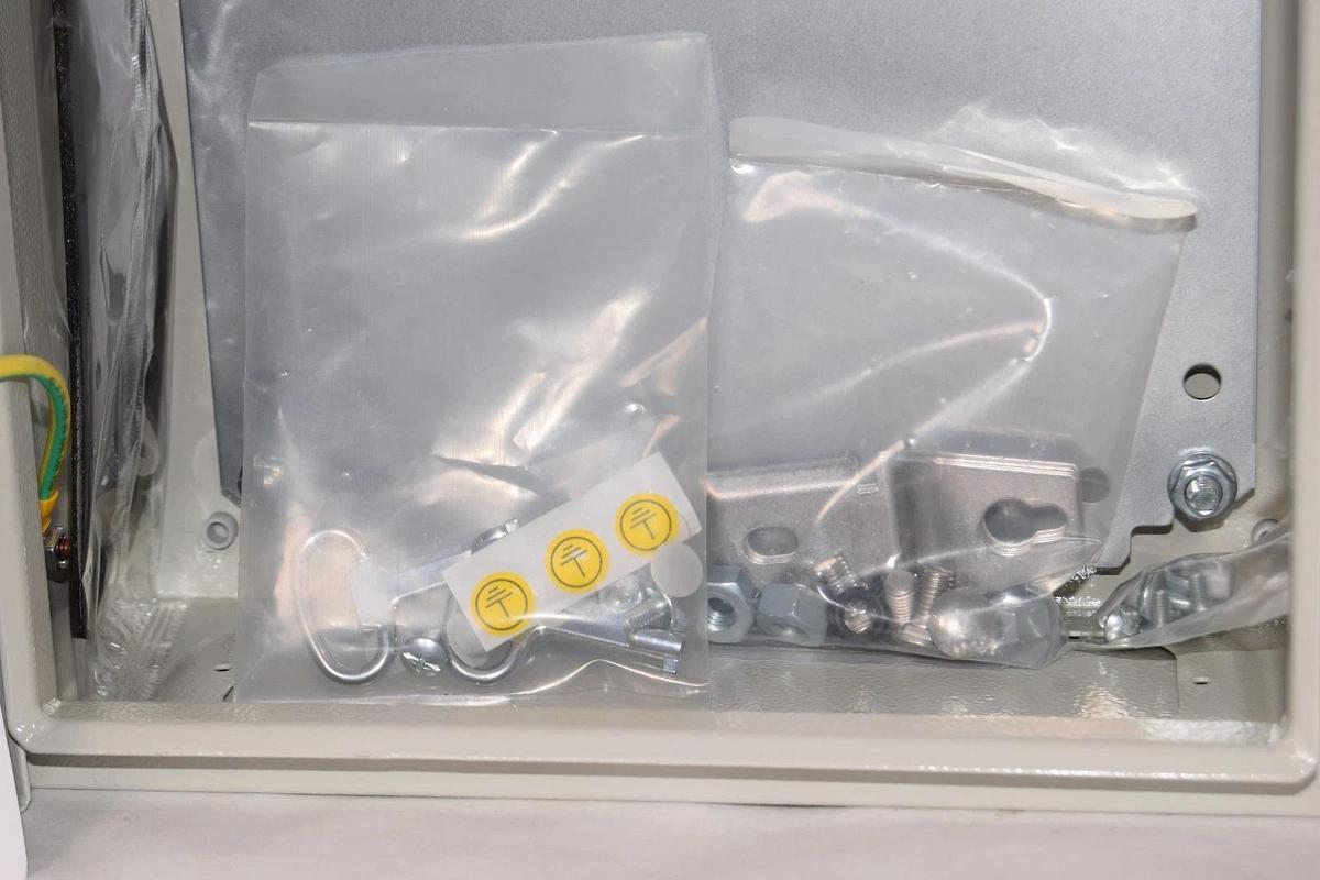 Vevor Steel Electrial Enclosure ST3 315 ST3315 12"x12"x6" Nema 4x (New)