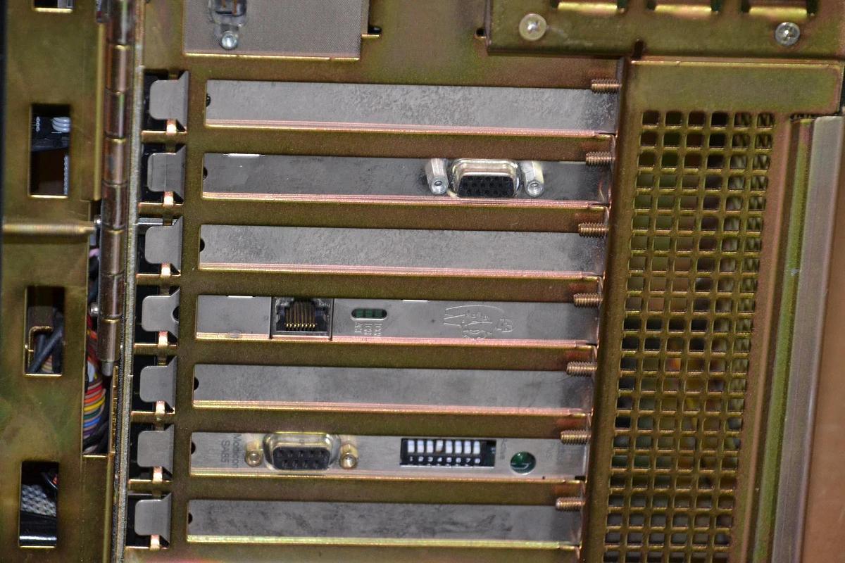 Used Allen Bradley 6180 6180-ADKDFGDZCCZ Ser B Operator Interface