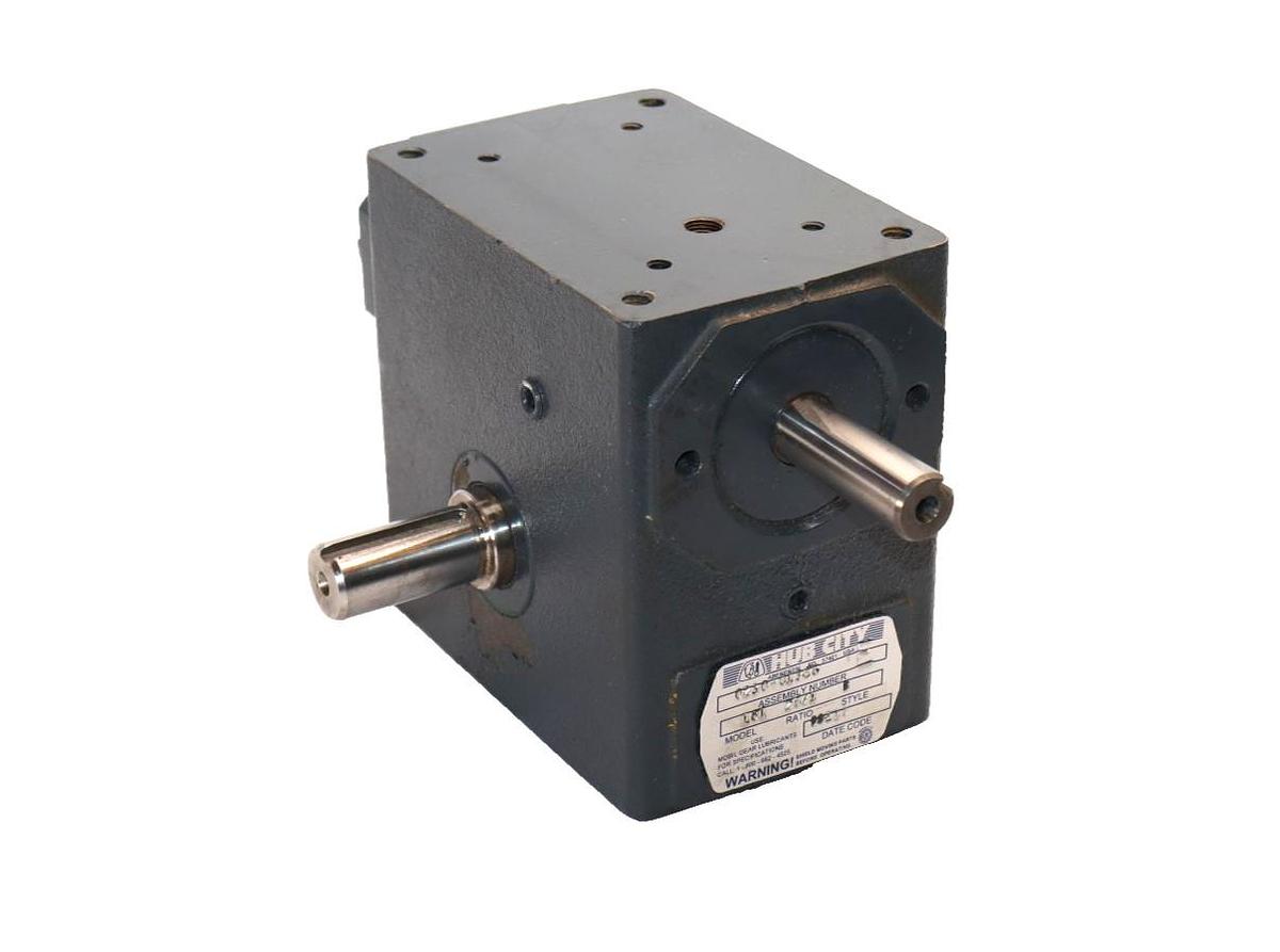 Used Hub City Gear Box Speed Reducer 0230-01368 023001368 Model 181 Style B 25:1 *NOS