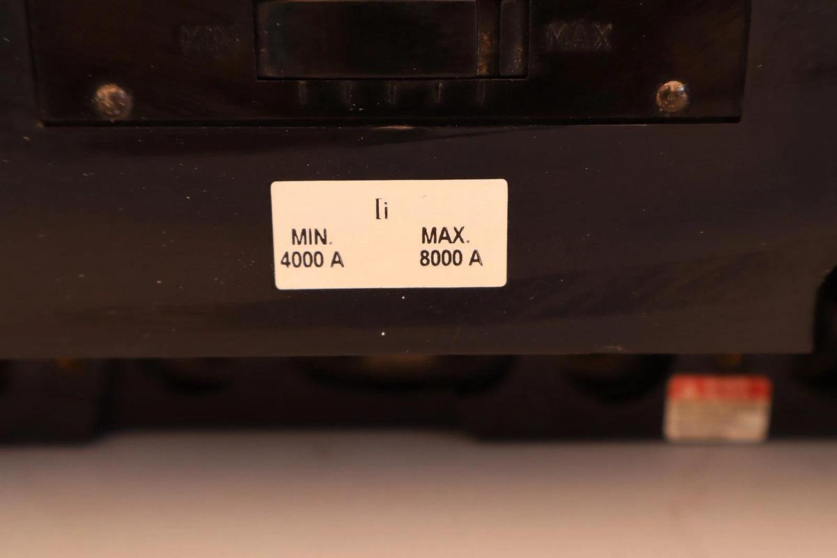 Used Square D Circuit Breaker 800 Amp NAL36800 800A Frame 3Pole