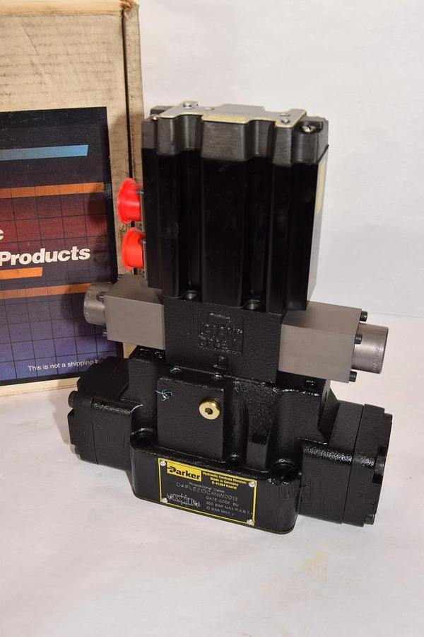 PARKER Proportional Servo Valve D41FLE21DC4NW0013 D1FVE02BCVW0A13 (NIB)