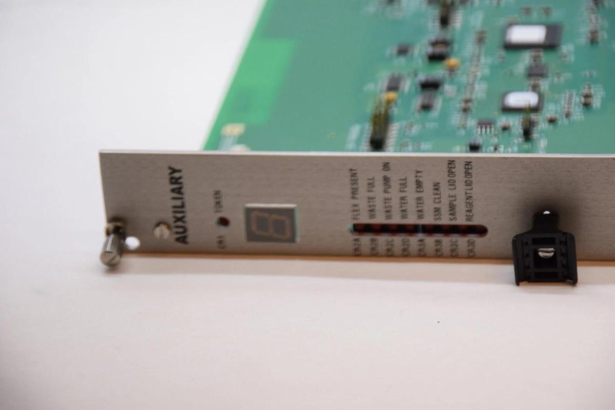 Used SIEMENS 1000041559 Rev G Auxiliary Board Card