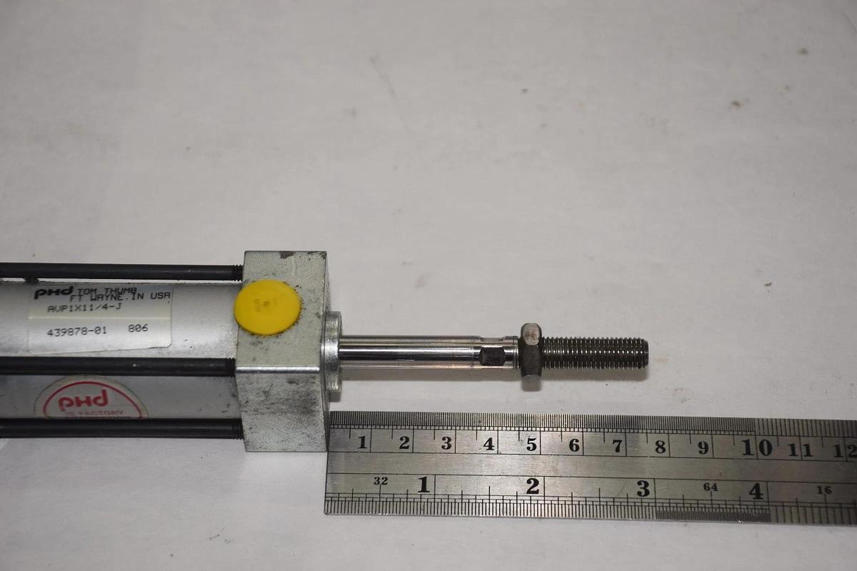 PHD AVP1X11/4-J 1" STROKE 5/16" BORE PNEUMATIC CYLINDER NEW