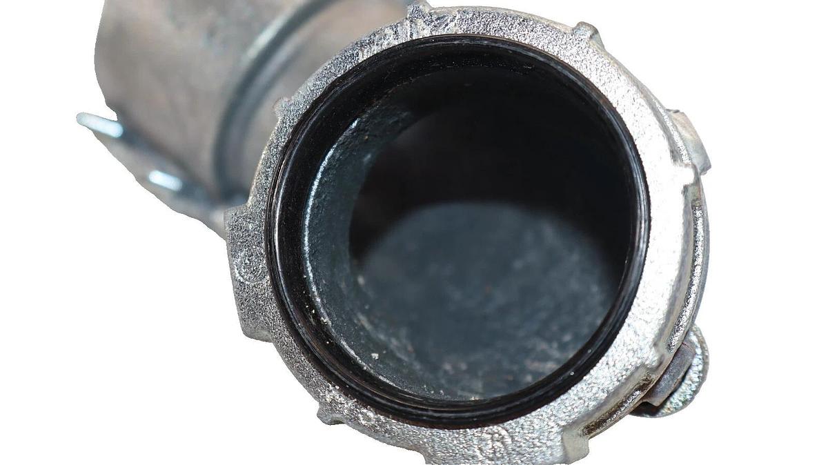 (NEW) BRIDGEPORT 811 2-1/2" 2.5" Conduit 90° 90 Degree 90D Connector