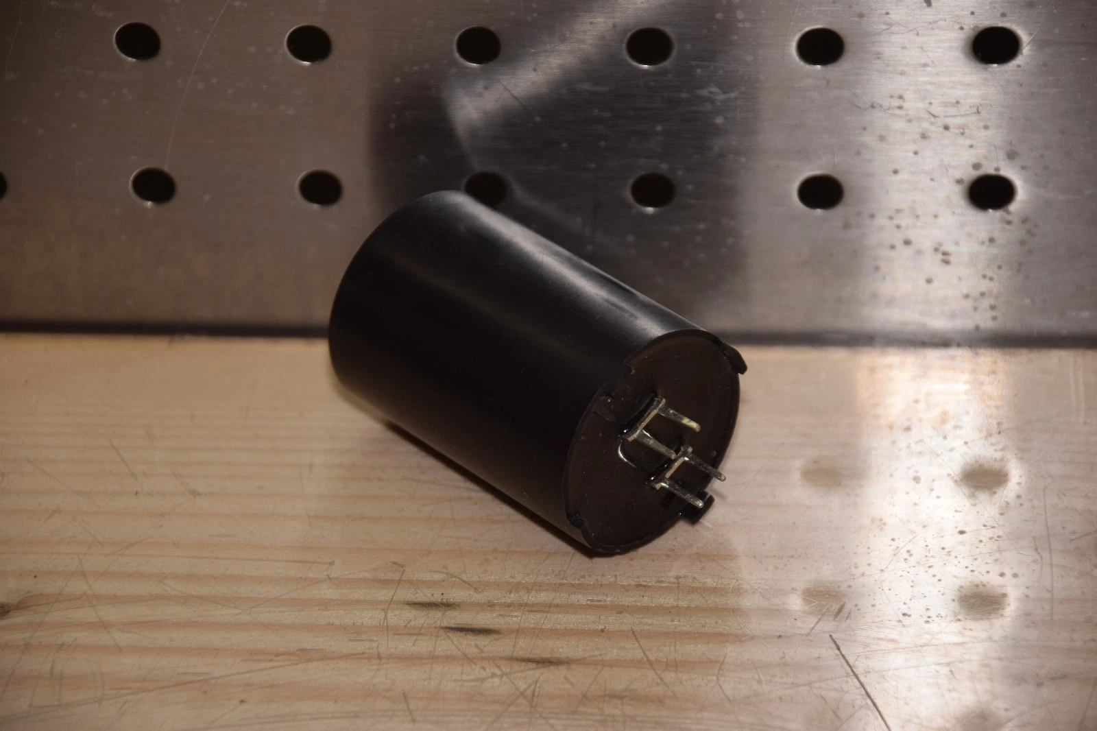 CDE UNL 15W4P7K-F UNL15W4P7KF 4.7uF 1500VDC CAPACITOR NEW