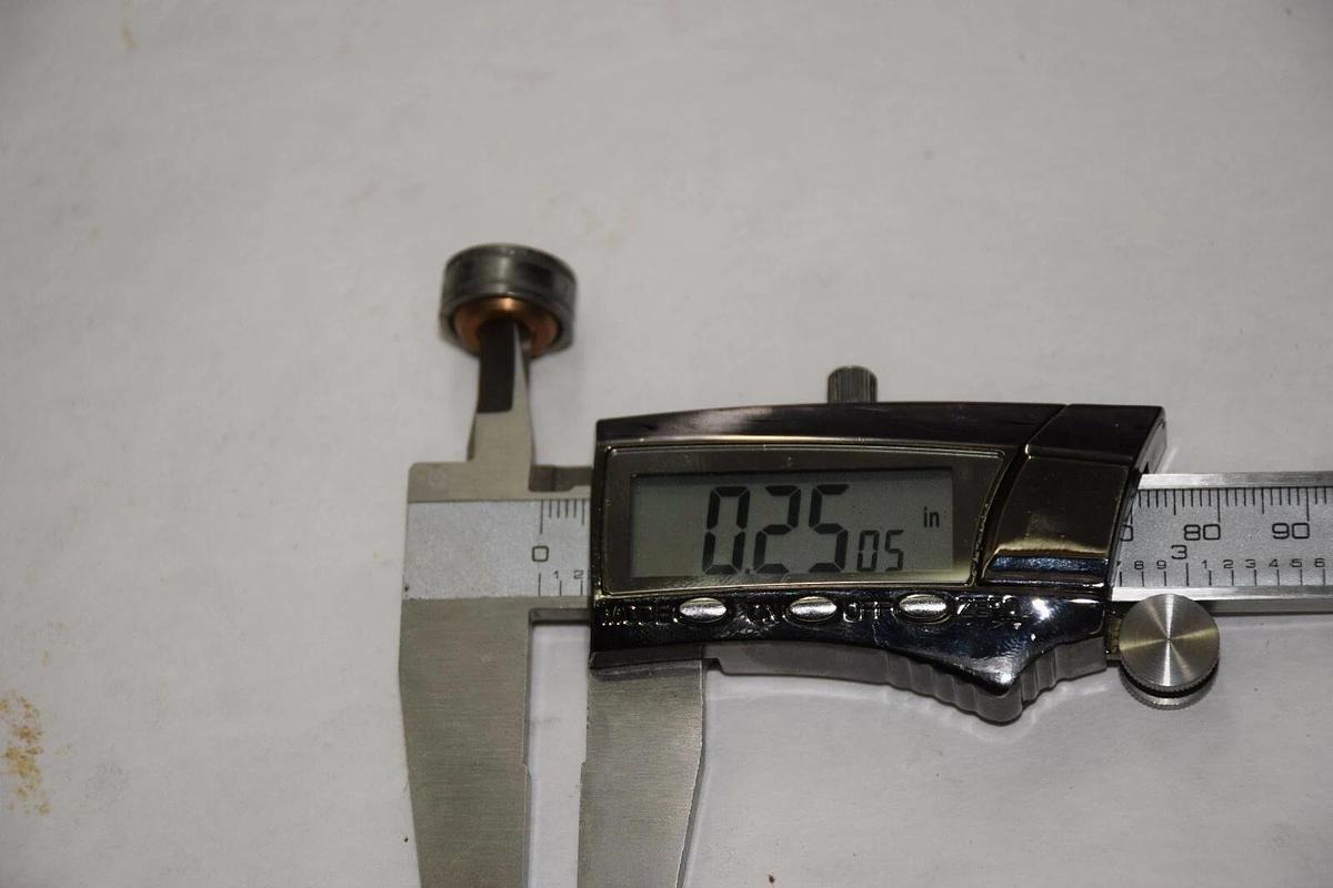 TRIANGLE 1/4" BORE BEARING NEW